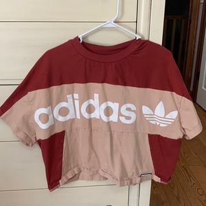 Adidas Boxy Cropped shirt